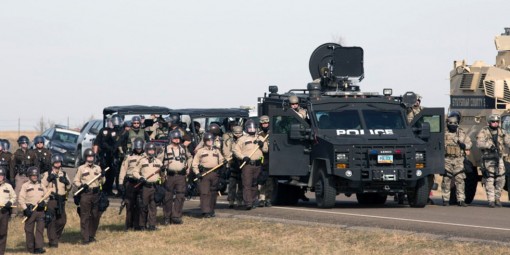 dakota-foto-polizia-contro-nativi